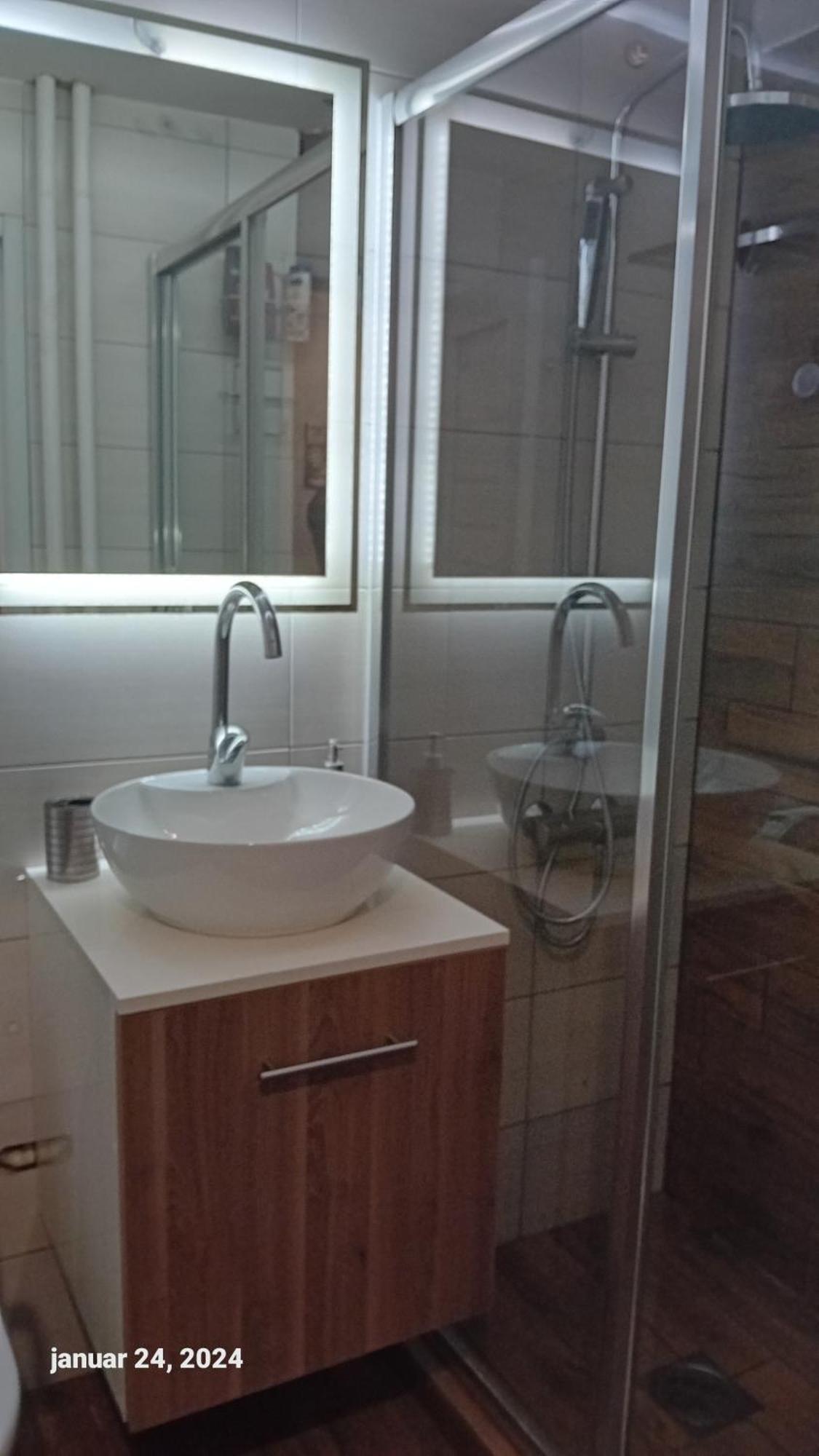 Sunshine Apartment Kragujevac Zewnętrze zdjęcie