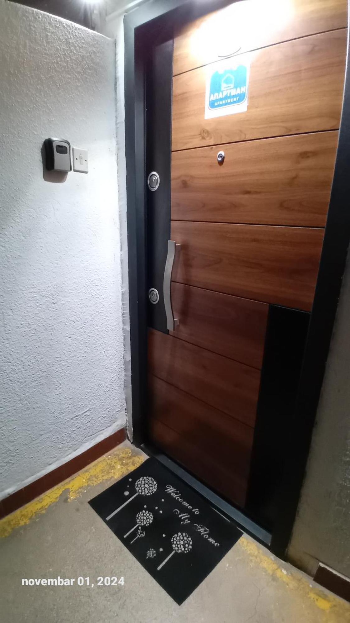Sunshine Apartment Kragujevac Zewnętrze zdjęcie